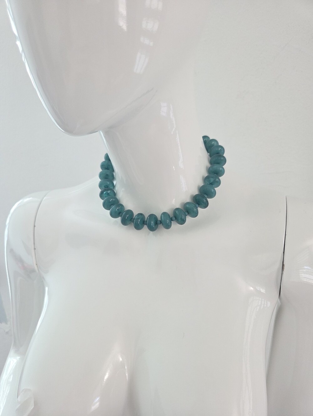 Turquoise Blue Chunky Beaded Statement Choker Necklace - Picture 11 of 13